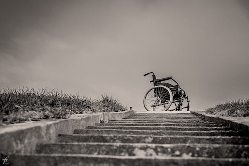 wheelchair-567812_960_720.jpg