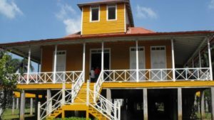_90722927_casabiran