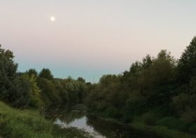 duskwoodinvillemoon82016