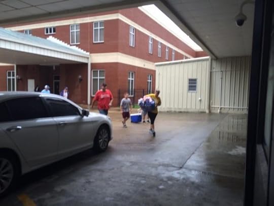 13892218_1035839506530501_181494206118641543_n