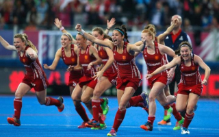 74400395-england-hockey-sport-large_trans++PjDZOdMgceQ0ik-fUDgEdn5kBUHVUPIOFeoJr9sPfNk