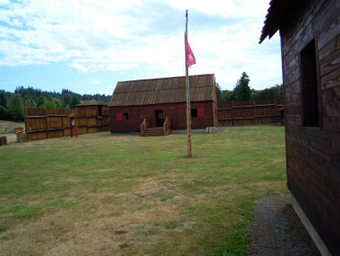434.fort umpqua interior