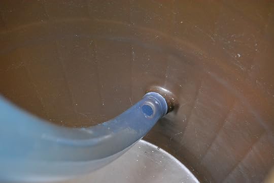 Rain barrel overflow