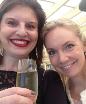 Jag (snyggt läppstift va? Liquid lipstick från Sephora) och Helena Biehl.