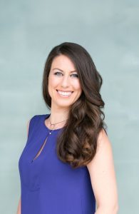 Jenny Blake PIVOT Headshot