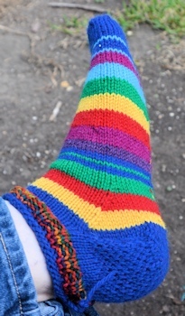 Rainbow-sock-L-8-26