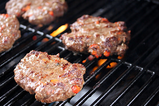 grilling burgers