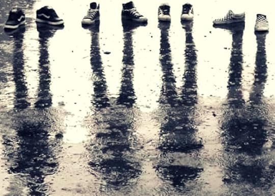 walk a mile in someone's shoes