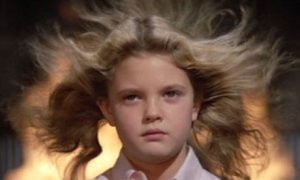 Drew-Barrymore-in-Firesta-010