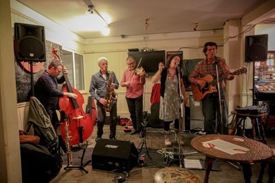 Nigel and the Dreamlanders at the Whitstable Labour Club: photo courtesy of Nick Cordes: https://nicordes.wordpress.com/