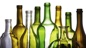 empty_glass_bottles_000056169688