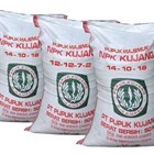 Urus Tanaman Anda dengan Rajin Memberinya Pupuk