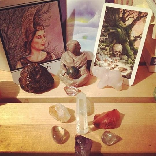 Guidelines from the universe: take time to mourn whats gone, entering an ice age period of deep cleaning & detoxing body and mind from toxic food + beliefs #selfhealingisthenewblack #tarot #wildwoodtarot #crystalgrid
