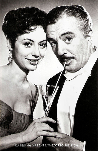 Caterina Valente and Vittorio De Sica in Casino de Paris (1957)