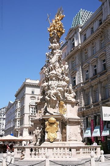 vienna-statue2