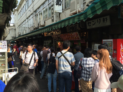 7:00 a.m. lineup for sushi breakfast.