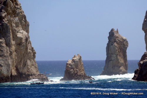 La Ultima Piedra de la Peninsula Baja (Last Stone of the Baja Peninsula)