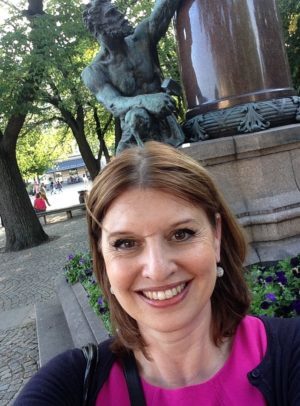 På väg hem genom stan - nu med lösögonfransar