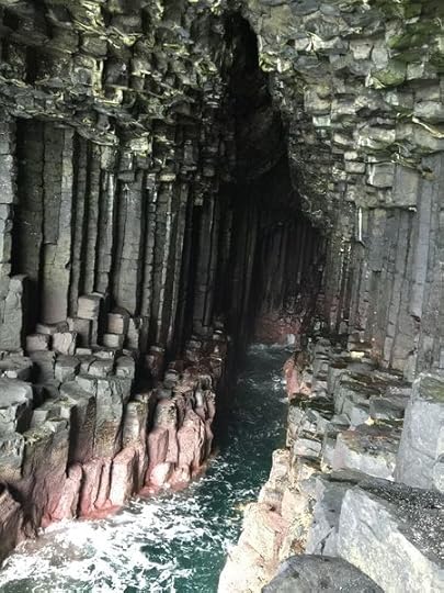 ejimg_4115-fingals-cave