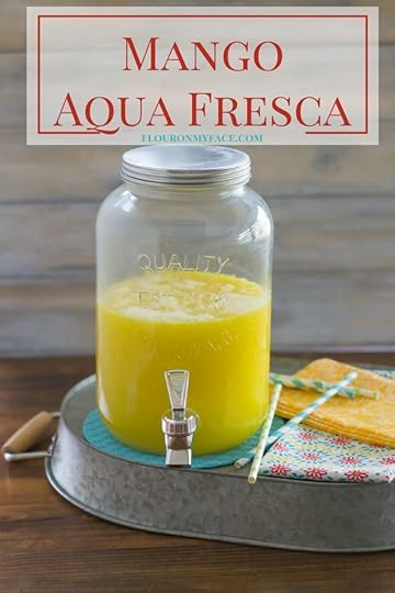 Enjoy a tall glass of this Mango Aqua Fresca before the summer is gone via flouronmyface.com