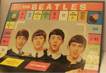 beatles-flip-your-wig-board-game