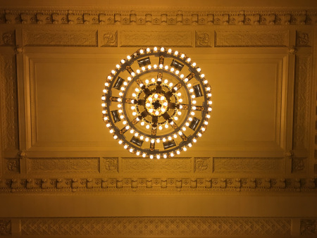 grandcentralchandelier3