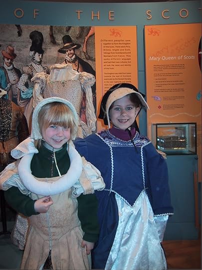10 Reasons Family Vacations are Awesome: Kids learn about history