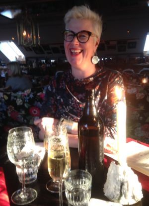 Middag igår med en av mina äldsta vänner - Carina. Vi drack bubbel, pratade strunt och åt jättegott på Pigalle.