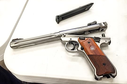ruger_mkiv01