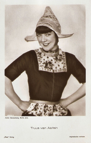 Truus van Aalten
