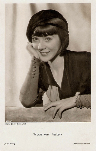 Truus van Aalten