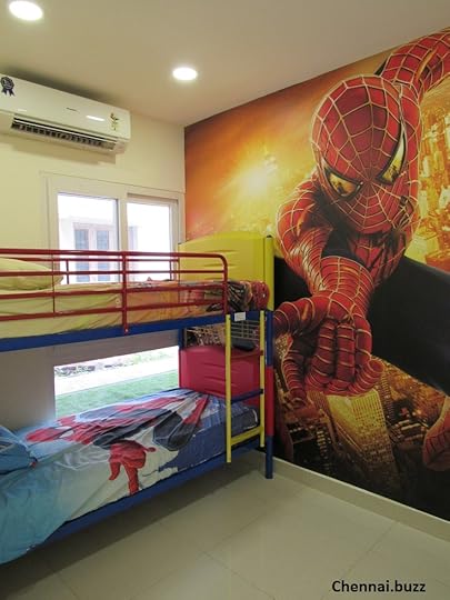 Urban Tree - Spiderman room!