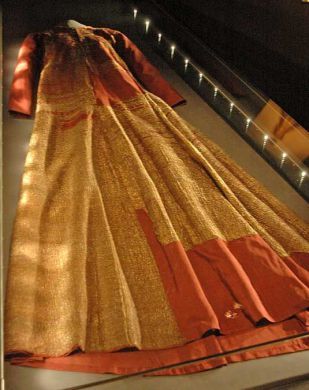 Queen margaret's brocade gown