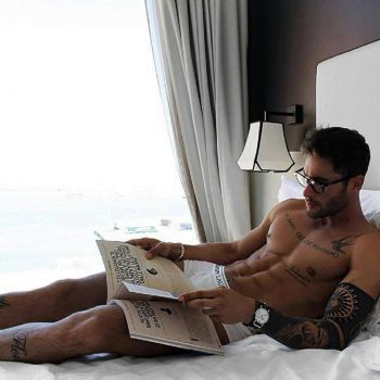 francesco-reads