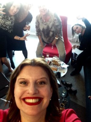 En av de bästa stunderna på hela mässan var när vi hade minifest i Susannes svit.