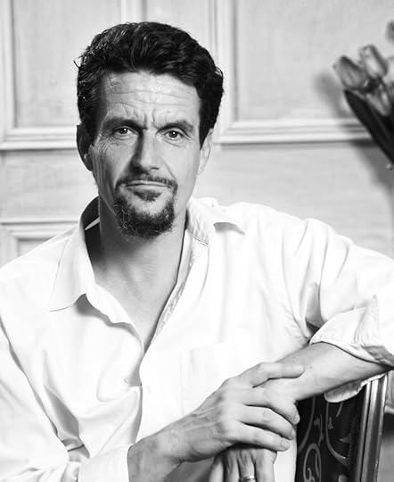 CRT-promo1-CROP-FIX-BW