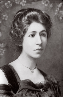 Phyllis Bottome at age 18
