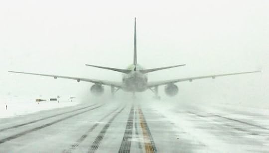 airplane in the snow: 