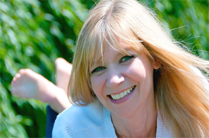 Clara Kensie author photo