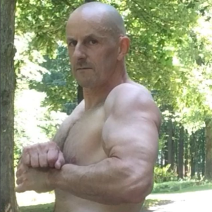 dave reid @dr1967 uses unconventional tools to get in shape