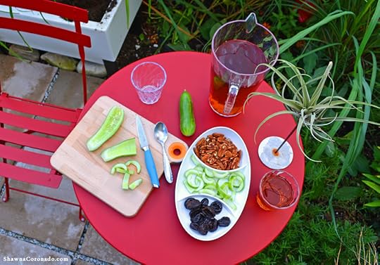 Fermob Bistro Garden Antiinflammatory Snacks