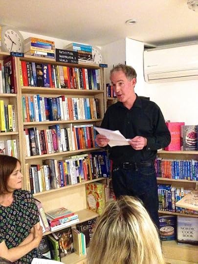 ben-reads-ch1-trav-thru-bkshp_7oct16