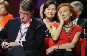 Bad presenters bore audiences.