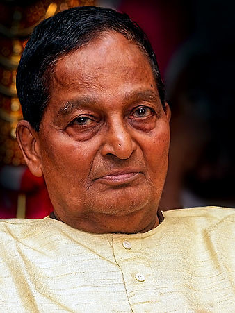 338px-Kalamandalam-Gopi-2