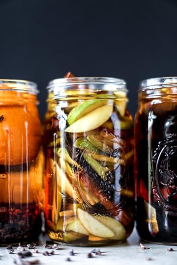 apple pie, chocolate orange and vanilla chai infused bourbon. make it for the holidays! it's the perfect homemade gift. I howsweeteats.com