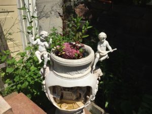 Fountain planter