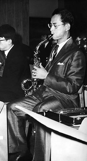 king-bhumibol-adulyadej-plays-saxophone