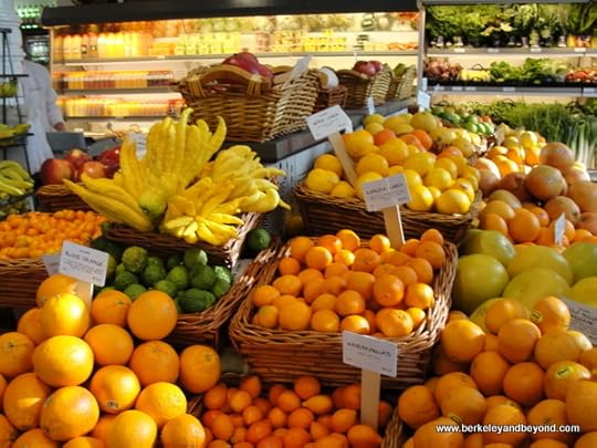 produce at Dean & DeLuca in NYC