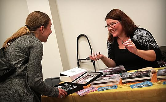 Author Kelly Risser