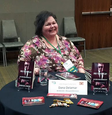 Dana Delamar, author of the Mafia romance Blood and Honor series